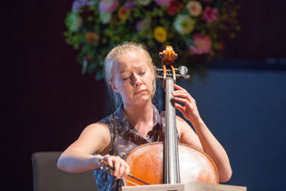 Abschlusskonzert in der Festhalle: Laura Zielke